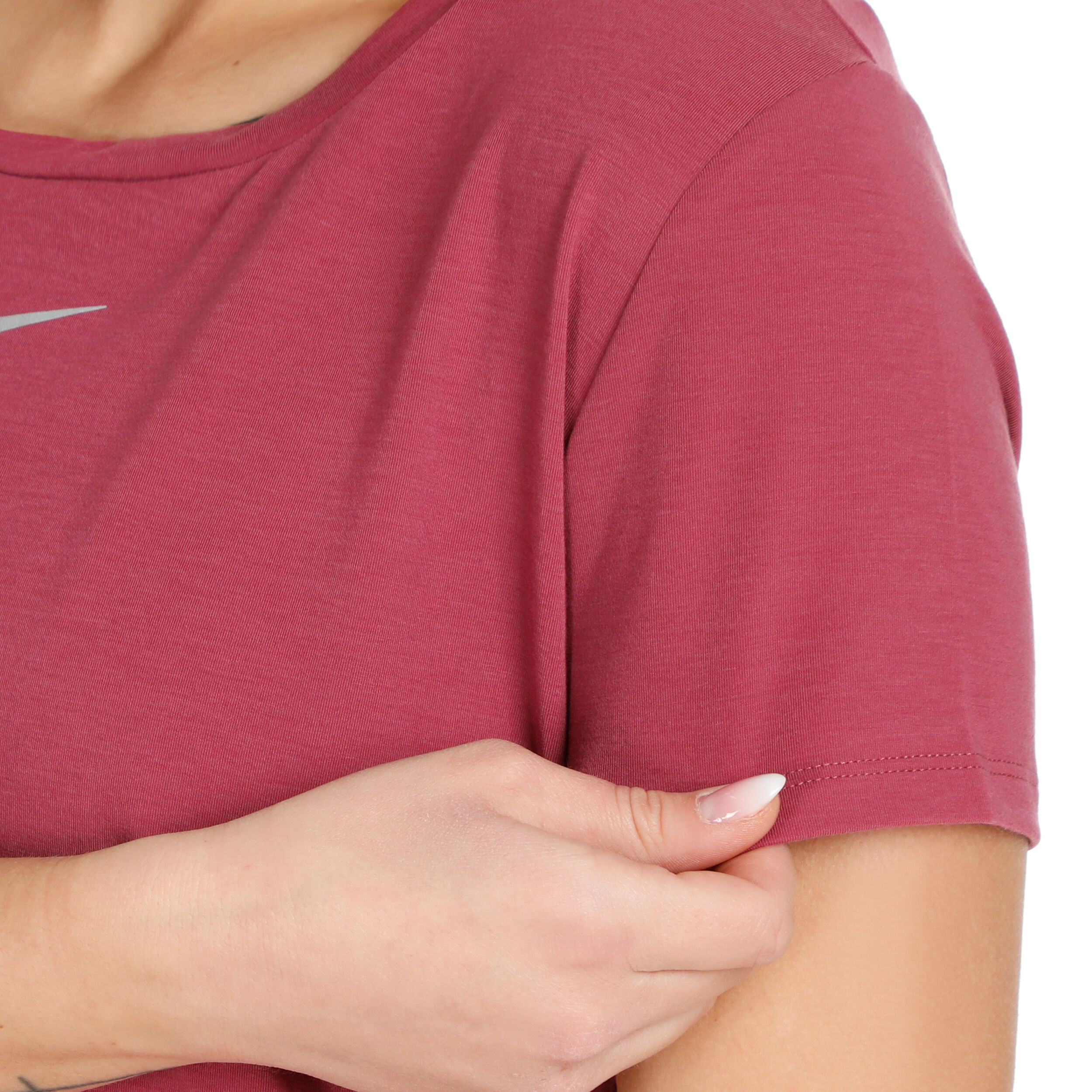 T shirt nike sales femme bordeaux