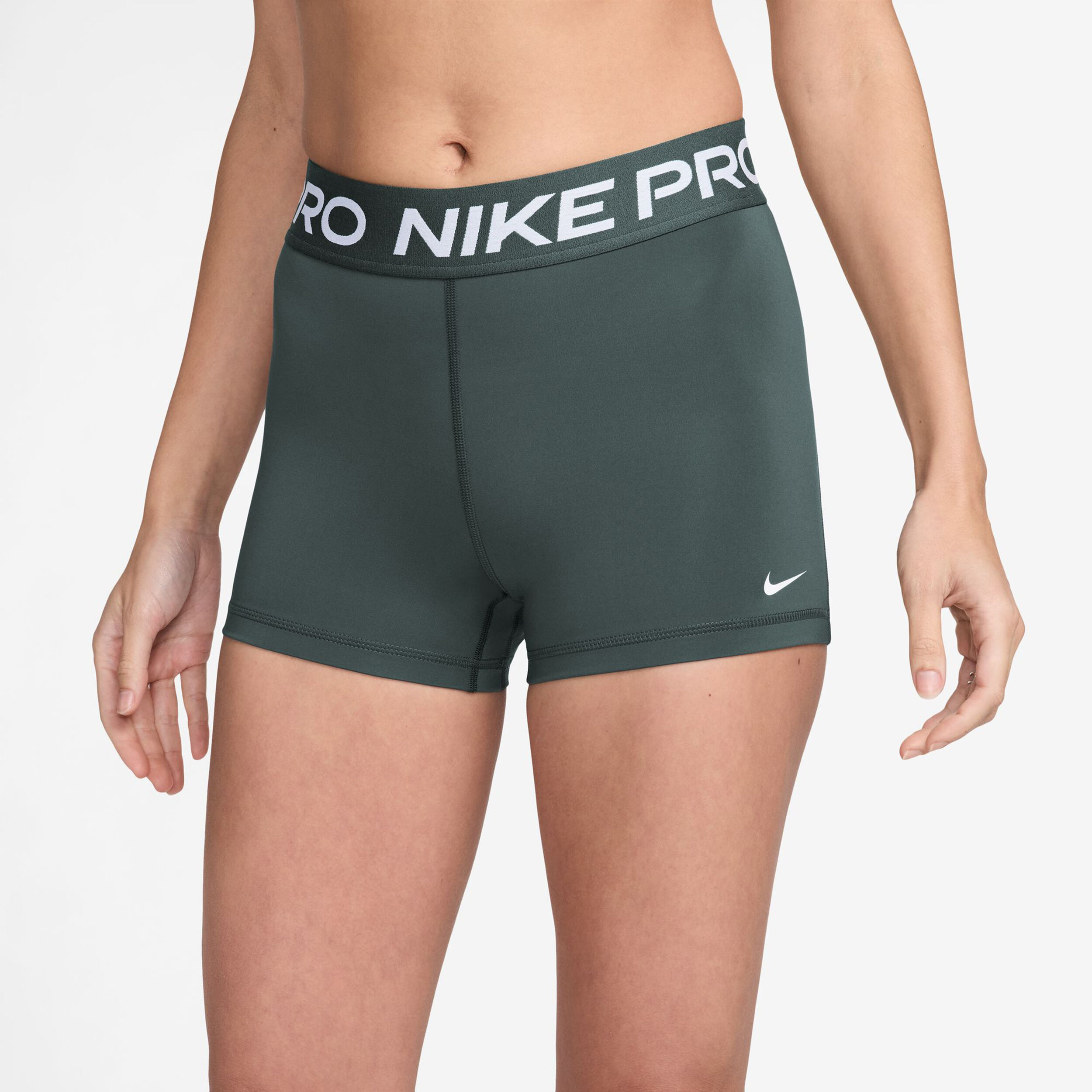 Short nike poche discount