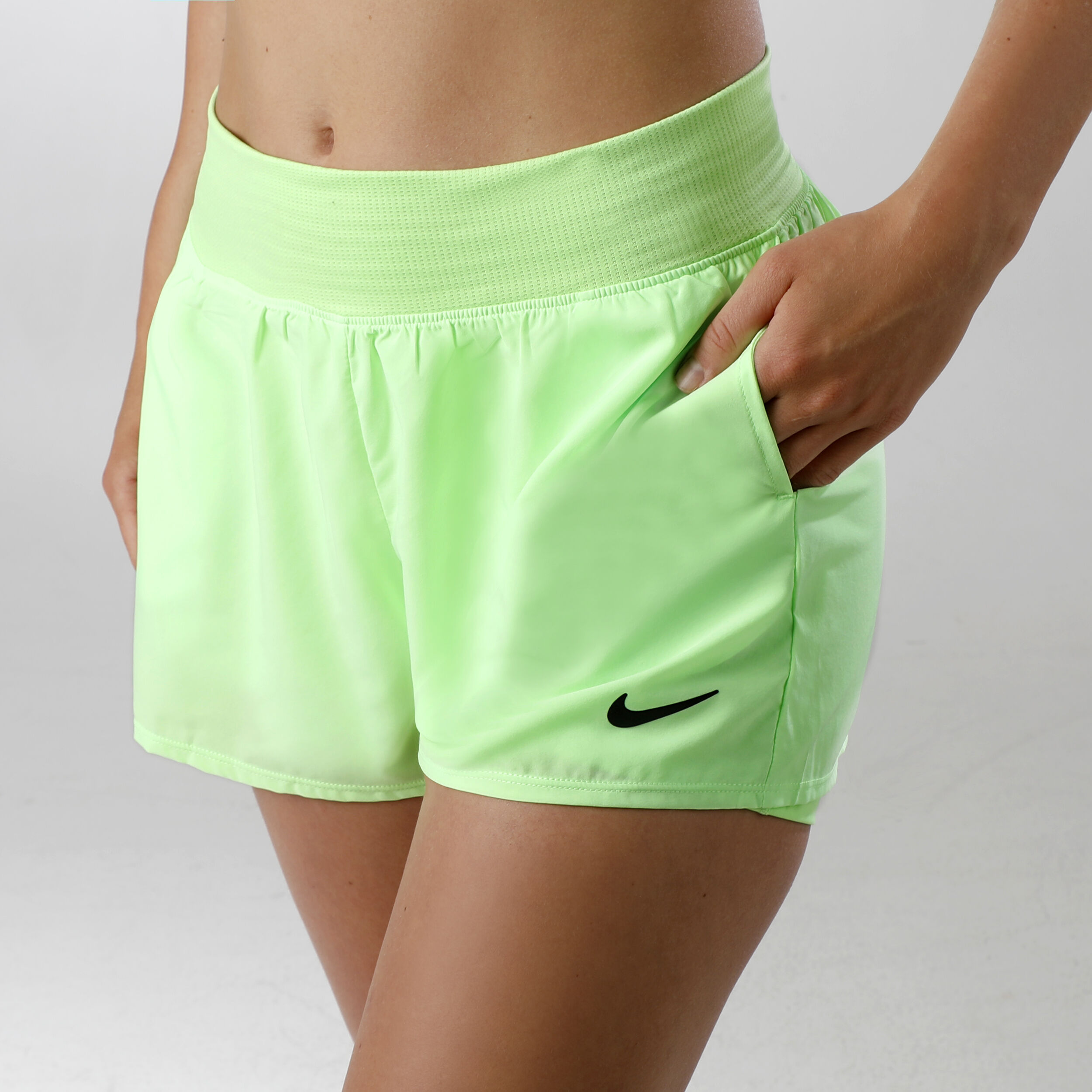 Buy Nike Dri Fit Victory Shorts Femmes Vert Fluo online Tennis Point BE