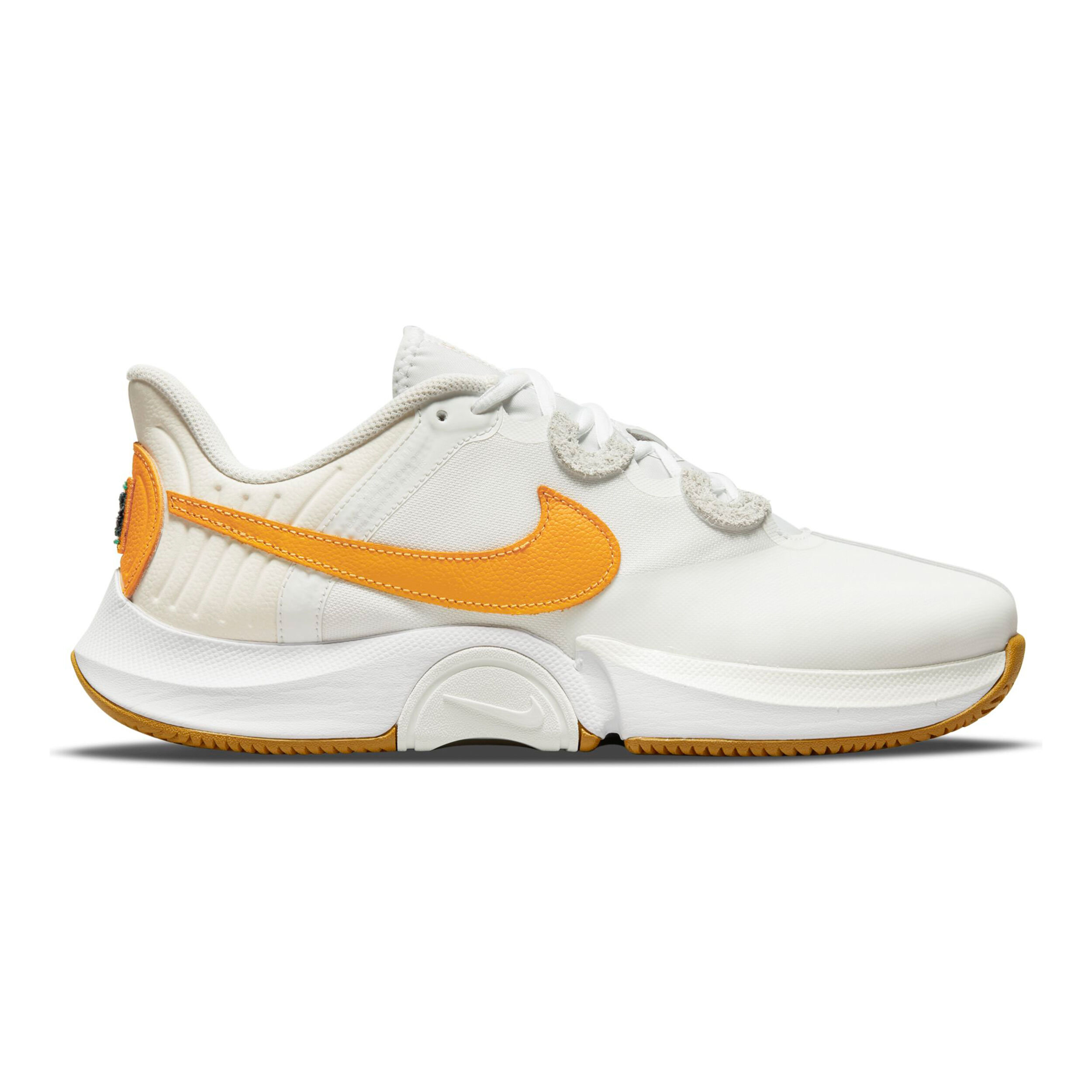 Nike blanche et doré clearance