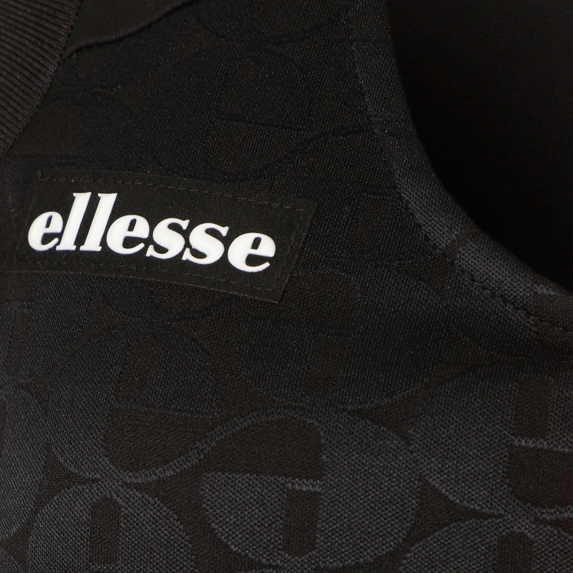 Ellesse