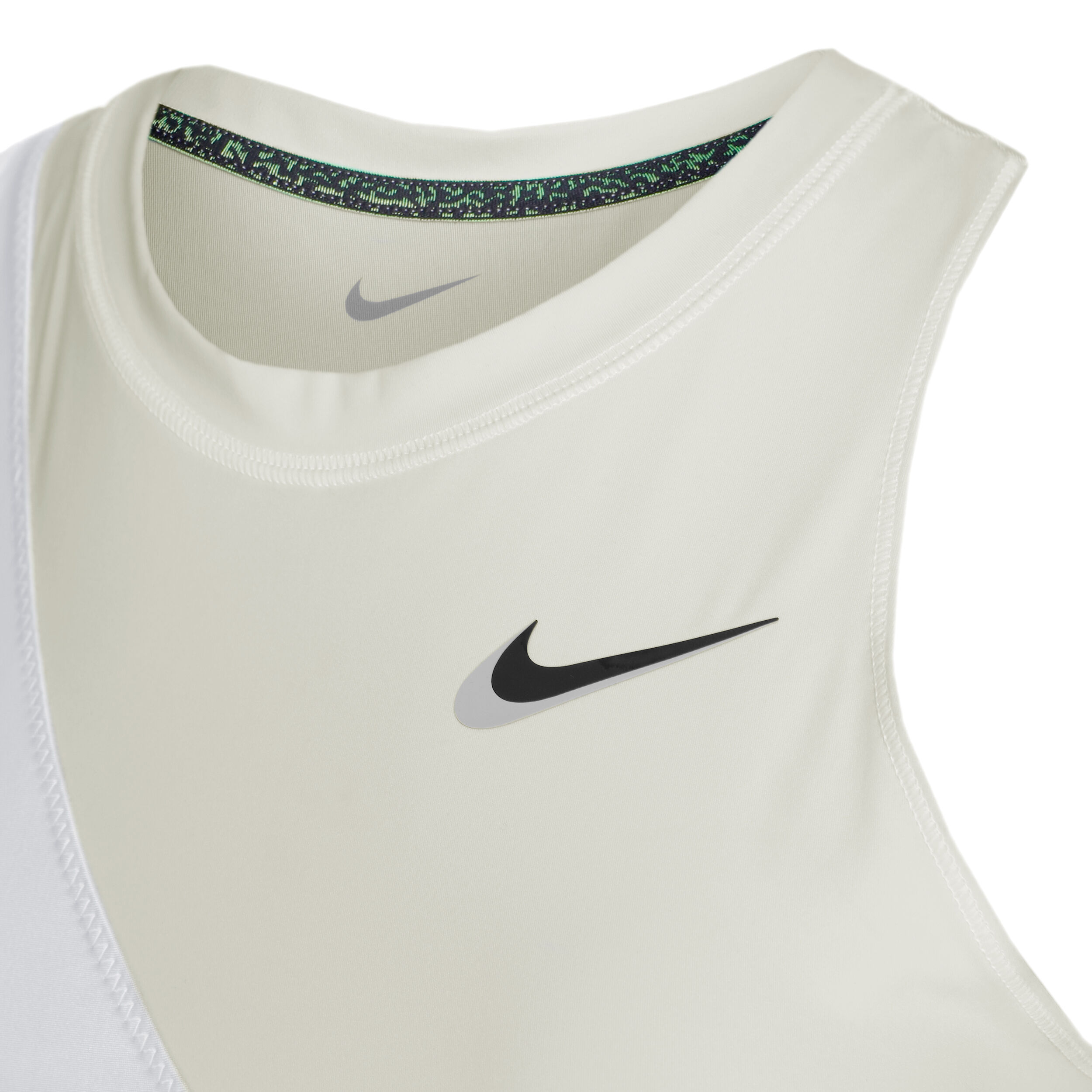 Vetement tennis nike online