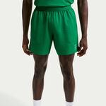 V&ecirc;tements de tennis Nike Nike Court Dri-Fit Advantage 6in Shorts Hommes-vert
