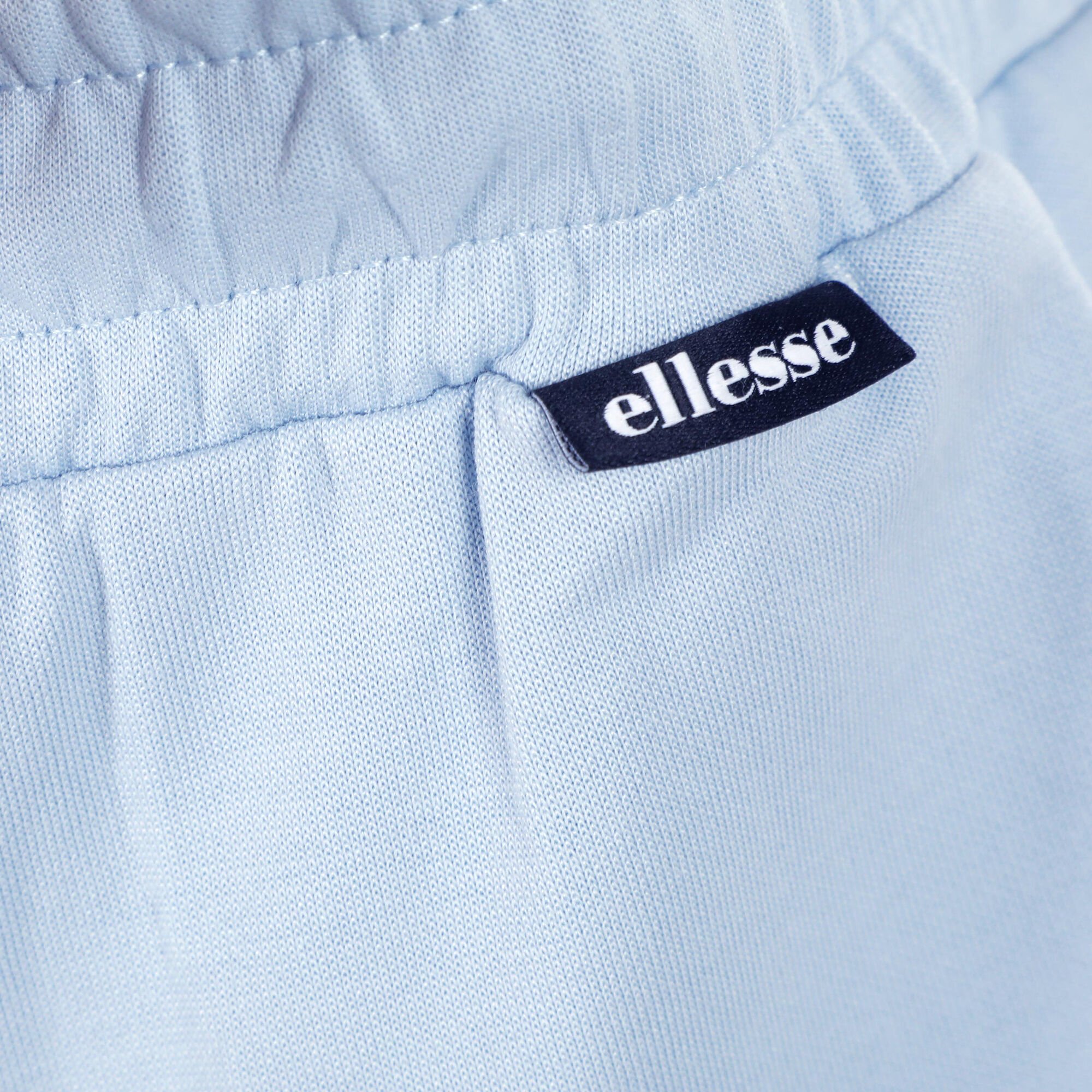 Ellesse